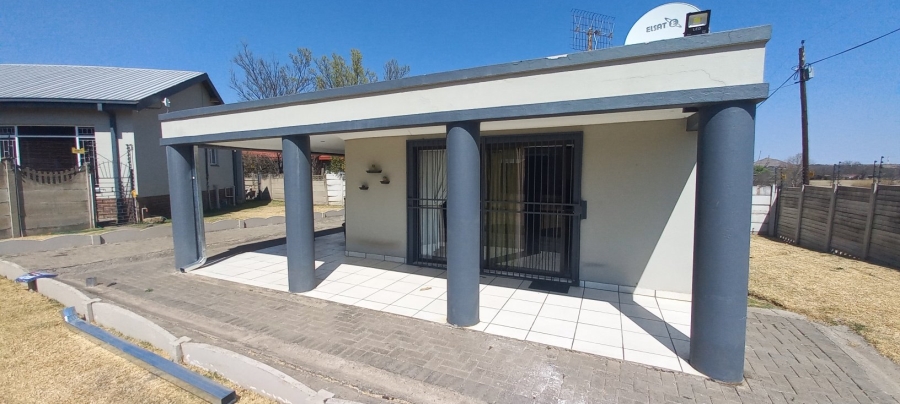 5 Bedroom Property for Sale in Panorama Free State